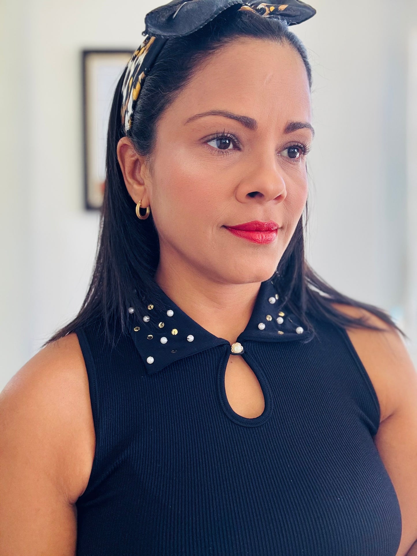 Black Pearl Polo Crop