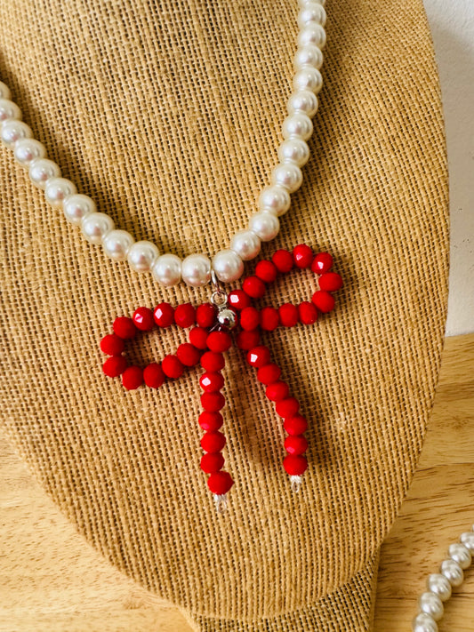 Chic Bow Necklace